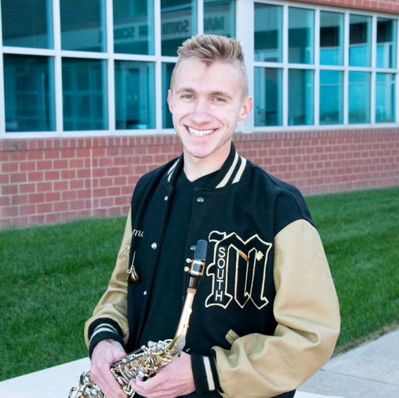 Meet your Posher, Thomas - Picture 1 of 1